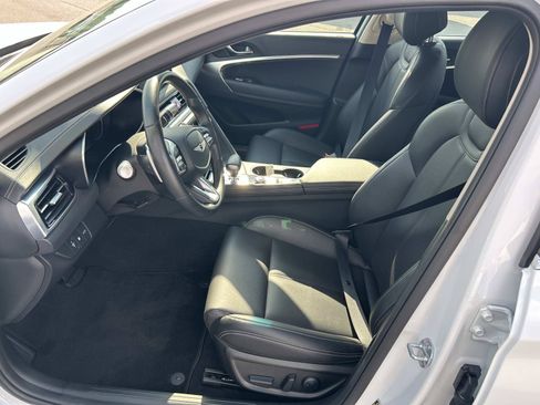 Used 2026 Genesis G70 2.5T RWD image 26