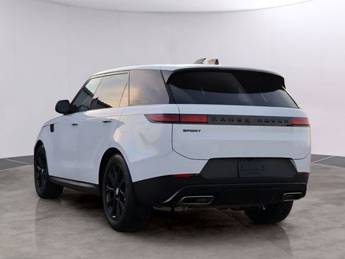 Used 2025 Land Rover Range Rover Sport SE AWD/4WD image 7