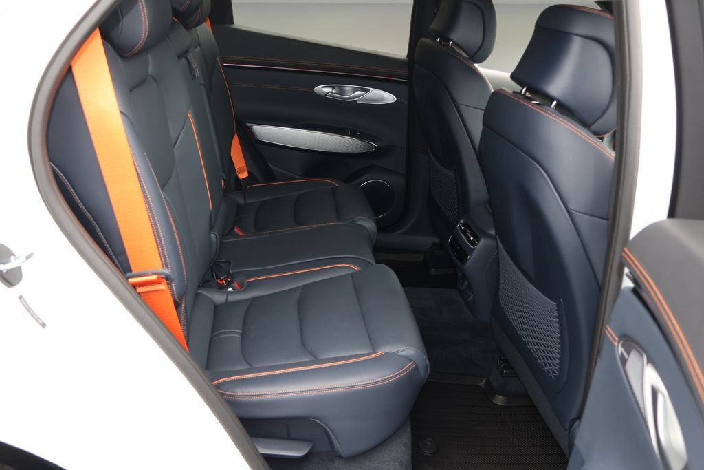 Used 2026 Genesis GV70 2.5T Sport Prestige AWD/4WD image 15