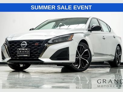 Used 2024 Nissan Altima 2.5 SR