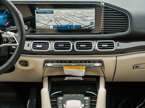 New 2026 Mercedes-Benz GLS 450 GLS 450 image 22