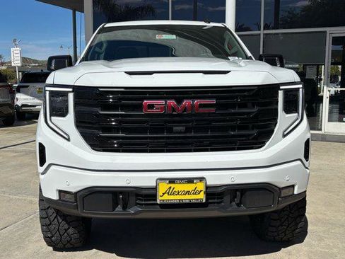New 2026 GMC Sierra 1500 Elevation w/ Elevation Premium Package image 5