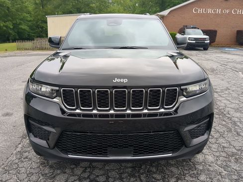 New 2025 Jeep Grand Cherokee Laredo X w/ Luxury Tech Group I image 7