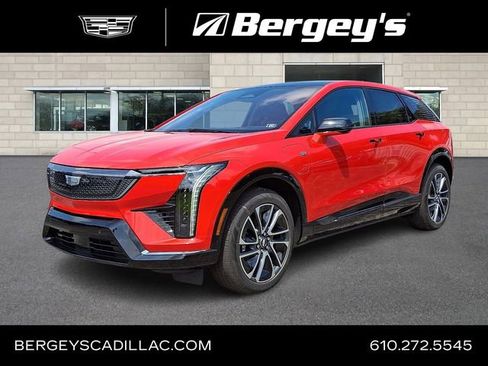 New 2025 Cadillac Optiq Sport 1 image 1