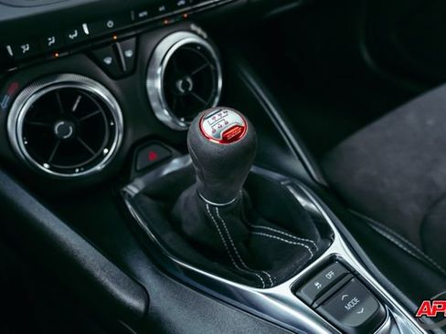 Used 2022 Chevrolet Camaro SS RWD image 15