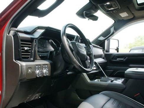 Used 2024 GMC Sierra 2500 AT4X AWD/4WD image 19