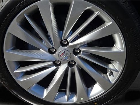 New 2026 Buick Envision Avenir image 39