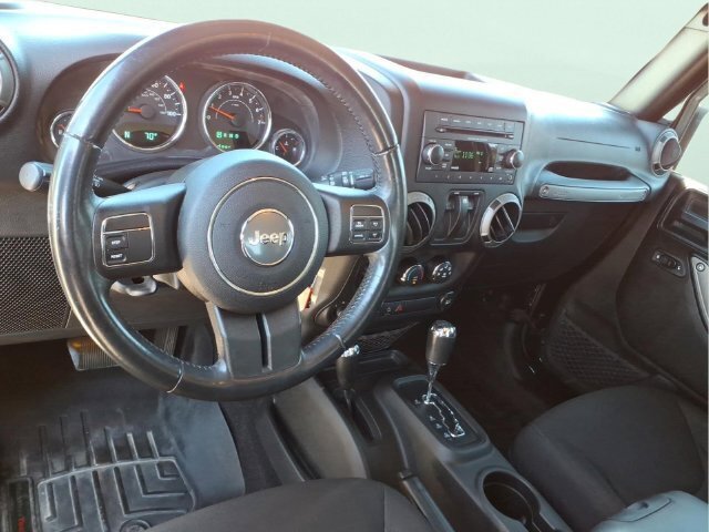 Used 2016 Jeep Wrangler Sport w/ Quick Order Package 24S AWD/4WD image 14