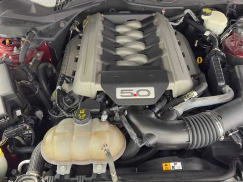 Used 2016 Ford Mustang GT RWD image 31