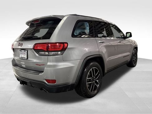 Used 2019 Jeep Grand Cherokee Trailhawk w/ Trailhawk Luxury Group image 5