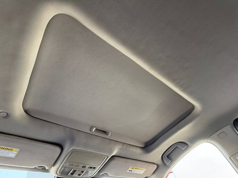 Used 2018 Honda Accord Touring image 21