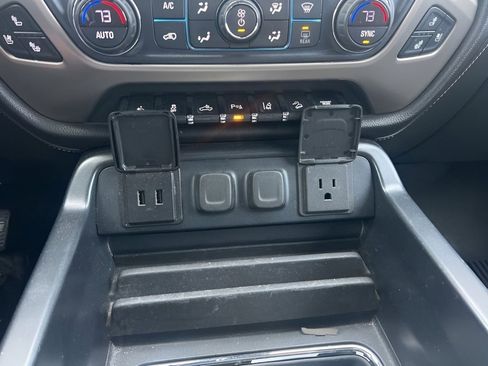 Used 2018 GMC Sierra 2500 Denali w/ Duramax Plus Package image 25