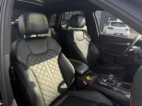 Used 2018 Audi SQ5 Prestige w/ Prestige Package AWD/4WD image 19