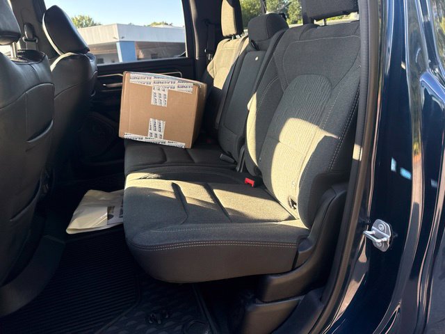 Used 2019 RAM 1500 Big Horn AWD/4WD image 14