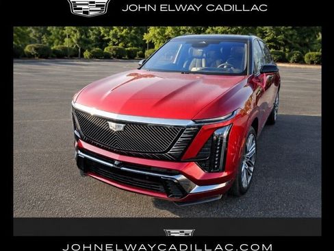 Certified 2026 Cadillac Vistiq Platinum w/ LPO, Floor Liner Package AWD/4WD image 1