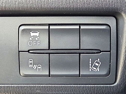 Used 2018 MAZDA MX-5 Miata Grand Touring image 22