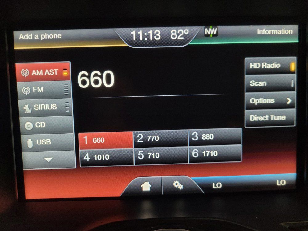 Used 2014 Ford Escape Titanium AWD/4WD image 25