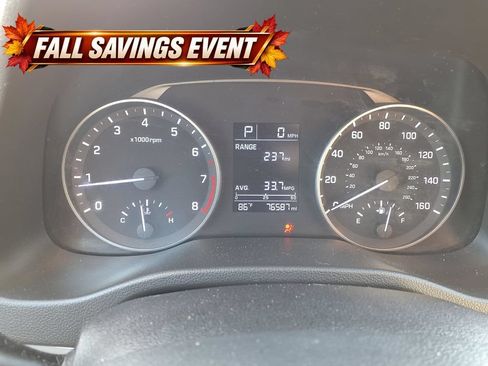 Used 2018 Hyundai Elantra SE FWD image 30