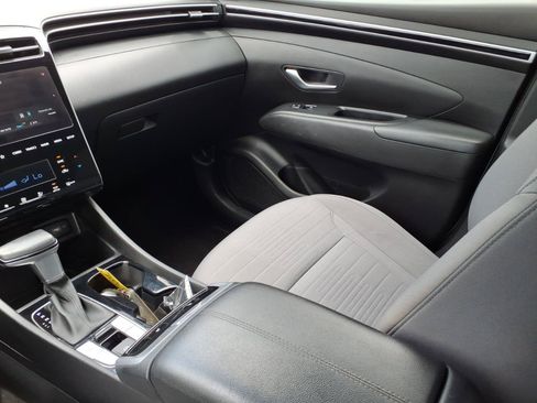 Used 2023 Hyundai Santa Cruz SEL Premium AWD/4WD image 20