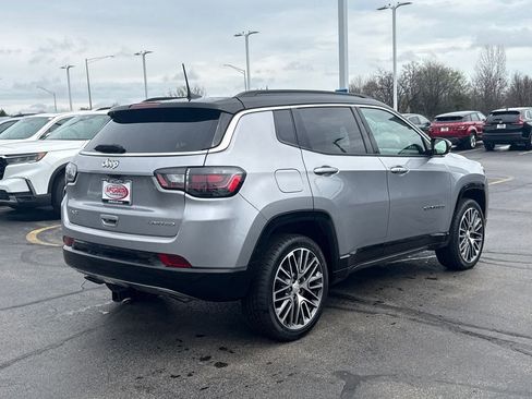 Used 2023 Jeep Compass Limited w/ Elite Group AWD/4WD image 11