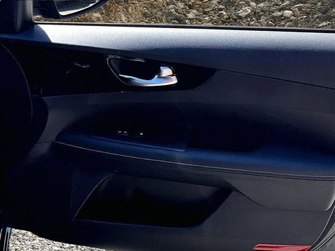 Used 2023 Kia Forte GT-Line FWD image 21