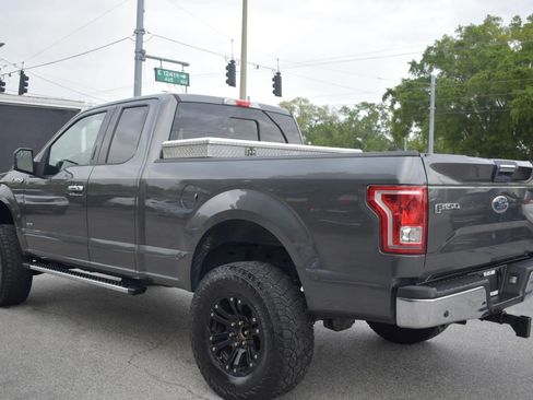 Used 2017 Ford F150 XLT w/ Equipment Group 302A Luxury image 7