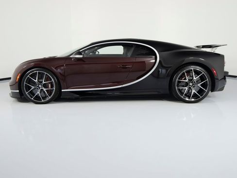 Used 2019 Bugatti Chiron AWD/4WD image 16