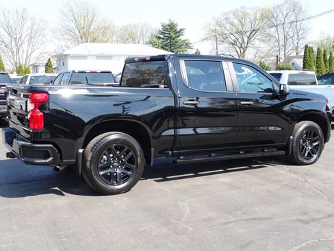 Used 2023 Chevrolet Silverado 1500 Custom w/ LPO, Dark Essentials Package image 3