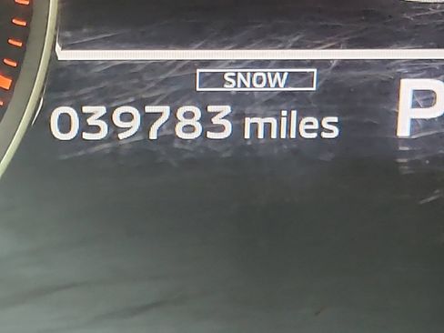 Used 2022 Mitsubishi Outlander SEL Black Edition image 11