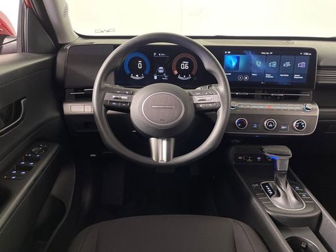 Certified 2024 Hyundai Kona SE FWD image 15