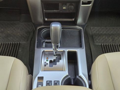 Used 2023 Toyota 4Runner SR5 Premium w/ Moonroof Package RWD image 19
