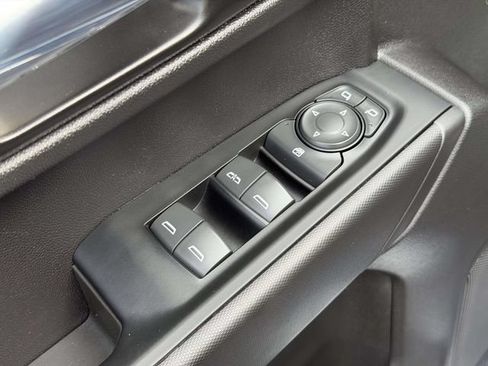 Used 2022 Chevrolet Silverado 1500 Custom Trail Boss w/ Safety Confidence Package AWD/4WD image 7