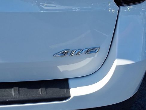 Certified 2025 Ford Explorer Active w/ Active Comfort Package AWD/4WD image 30