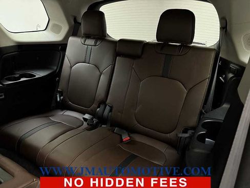 Used 2024 Honda Pilot Elite image 17