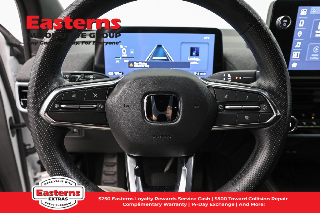 Used 2024 Honda Prologue EX image 11