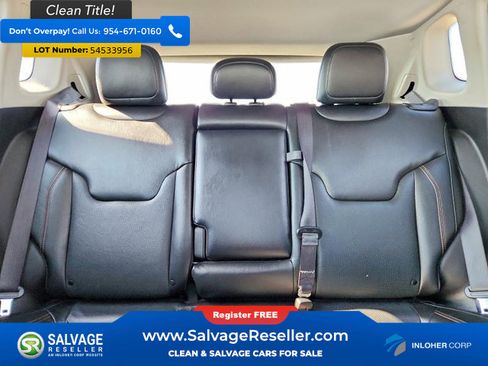 Used 2022 Jeep Compass Limited AWD/4WD image 13