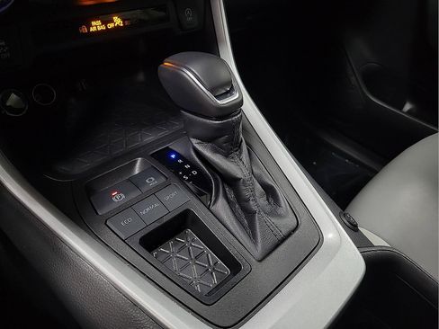 Certified 2023 Toyota RAV4 XLE Premium image 19