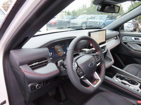 New 2026 Ford Explorer ST w/ Sun And Sound Package image 8