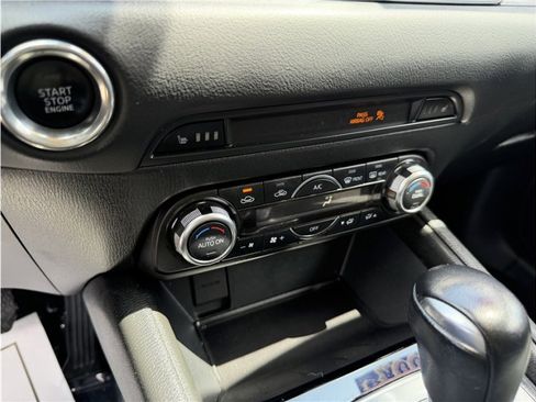 Used 2018 MAZDA CX-5 Touring FWD image 44