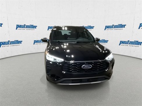 Used 2025 Ford Escape ST-Line w/ Tech Pack #1 image 3