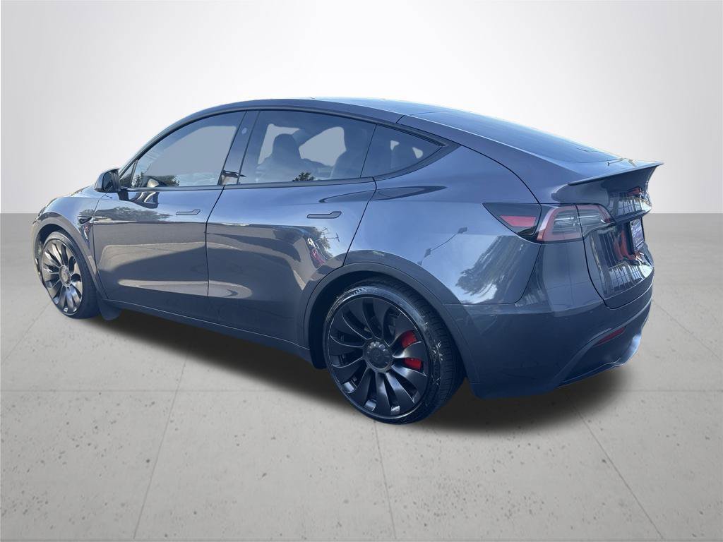 Used 2023 Tesla Model Y Performance AWD/4WD image 10