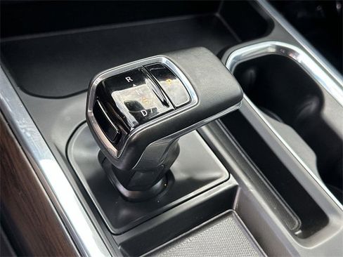 Used 2024 GMC Sierra 1500 SLT w/ SLT Premium Plus Package image 15