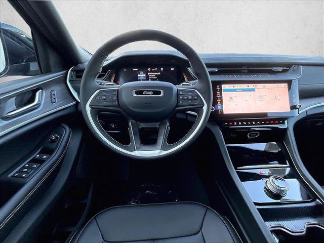 New 2026 Jeep Grand Cherokee L Limited w/ Limited Altitude Package RWD image 18