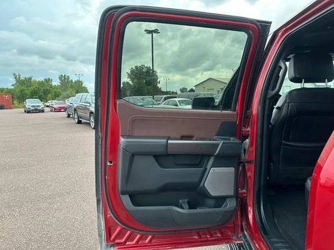 Used 2023 Ford F150 Lariat w/ FX4 Off-Road Package AWD/4WD image 21