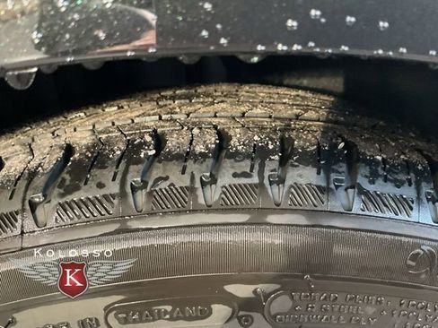 New 2026 Toyota Prius Plug-In Hybrid image 8