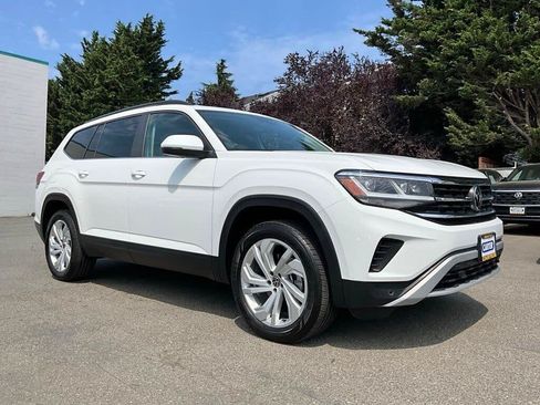 Certified 2023 Volkswagen Atlas SE AWD/4WD image 2