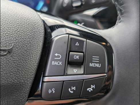 Used 2022 Ford Escape Titanium AWD/4WD image 12