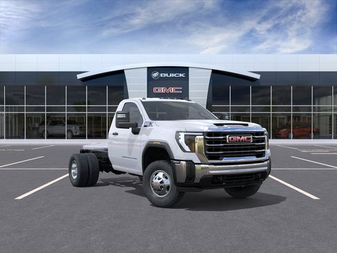 New 2026 GMC Sierra 3500 Pro w/ Convenience Package AWD/4WD image 25