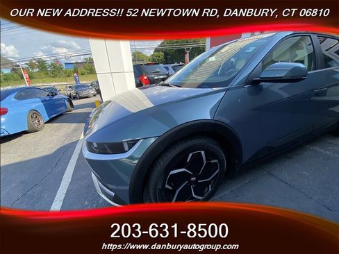 Used 2024 Hyundai Ioniq 5 SE AWD/4WD image 2