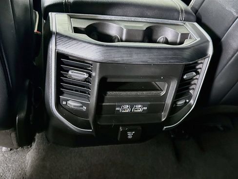 Used 2023 RAM 1500 Laramie AWD/4WD image 30